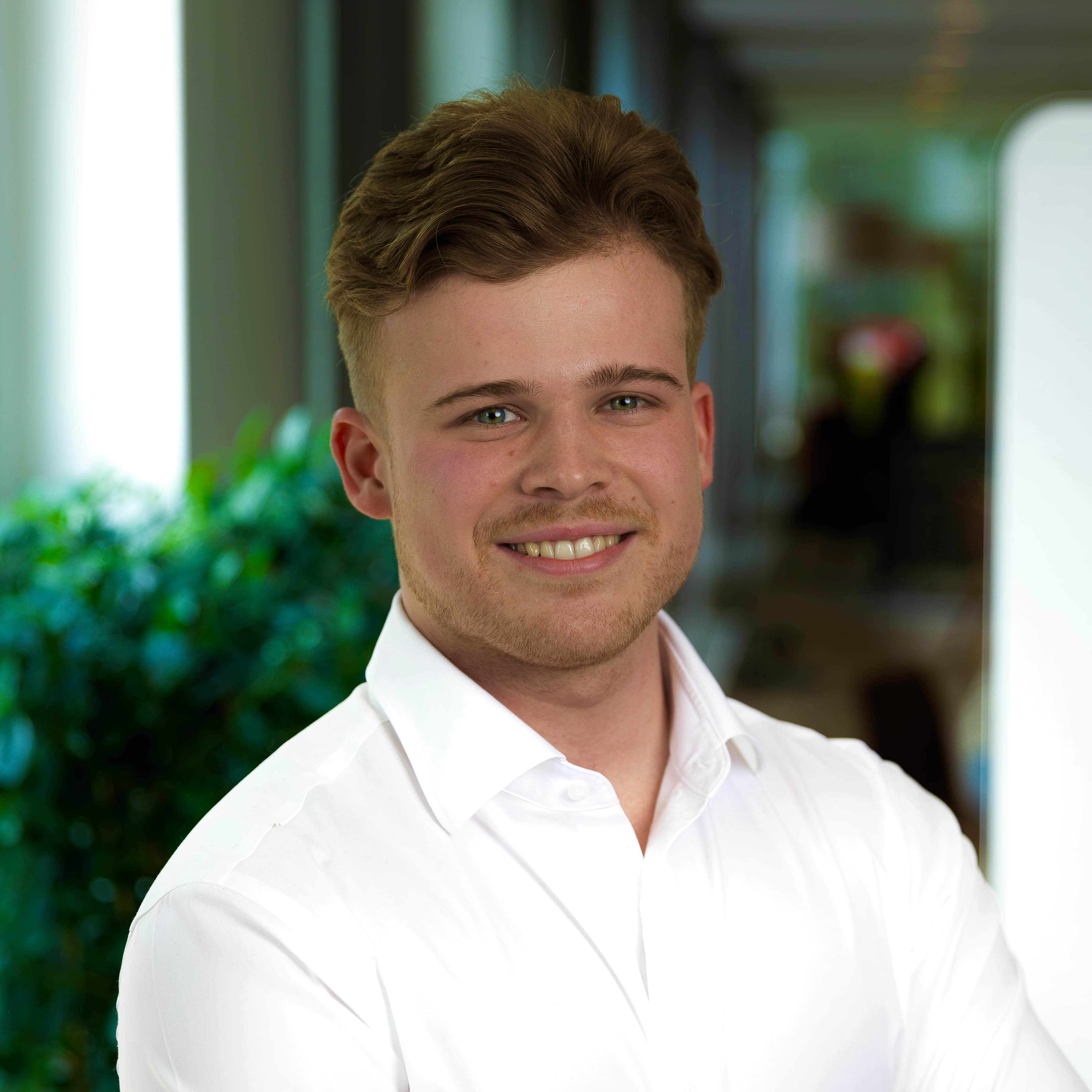 Coach — professional